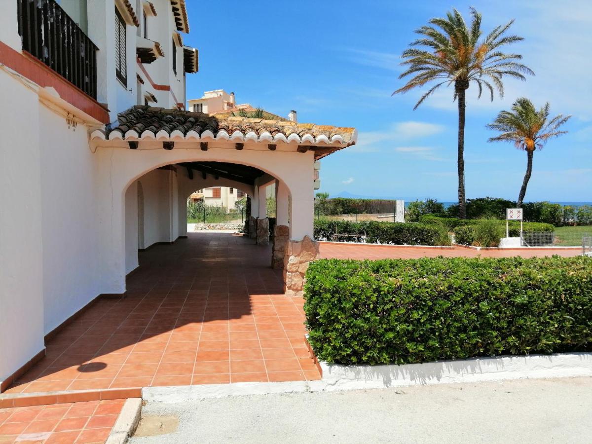 A Primera Linea De Playa Appartement Dénia